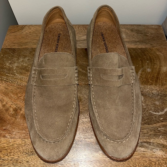 Crown Vintage Tan Brown Suede Loafers Leather Lining Size 9M Mens Like New Shoes main image 9